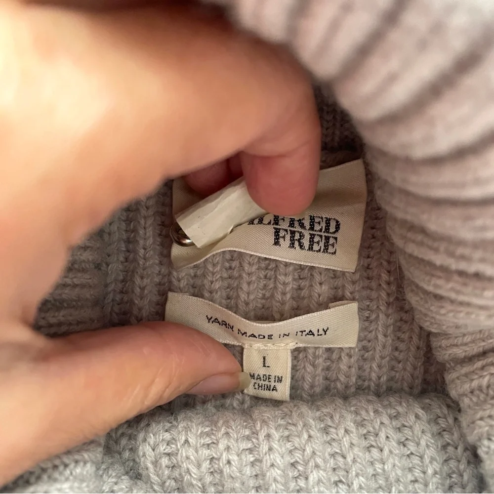 Aritzia Wilfred Wool Turtleneck Lin Sweater​ - Large, 100% Wool - Picture 8 of 13